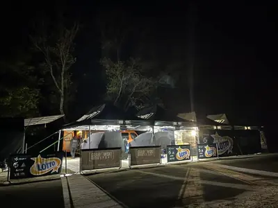 Nocny event motoryzacyjny z CarCapes