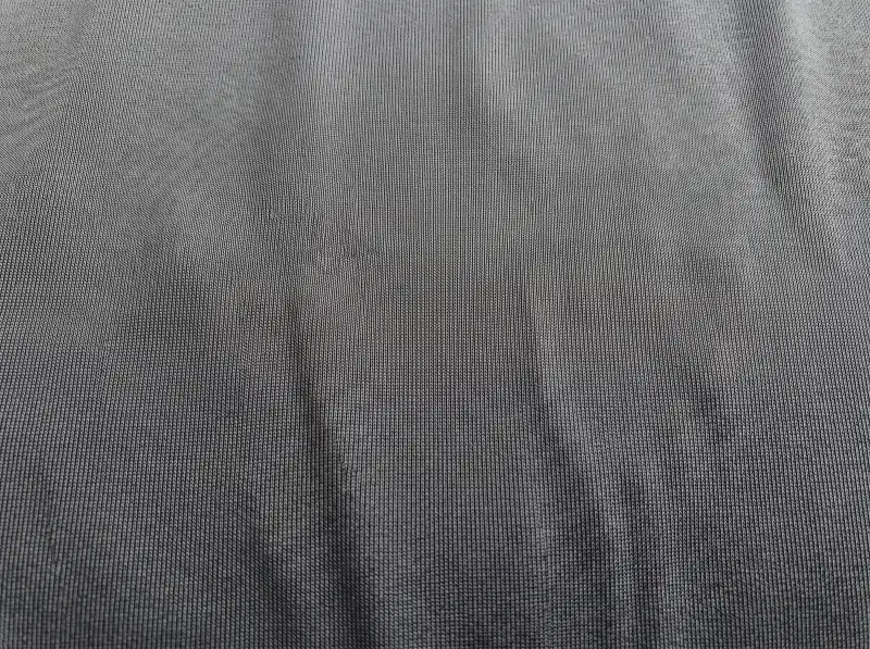 Zewnętrzna strona pokrowca CarCapes: gładka dzianina, zbliżenie
